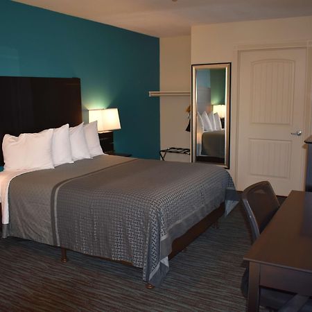 Best Western Apricot Inn Chaney Ranch Екстериор снимка